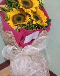 sunflowers real bouquet